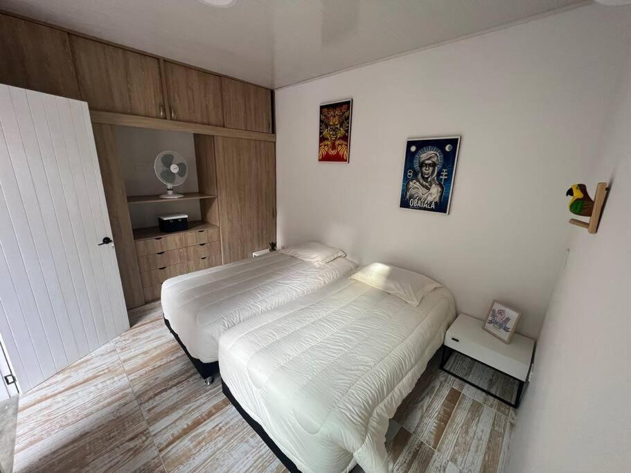 Вилла Nueva En San Antonio Cali, La Casa De Tona Экстерьер фото