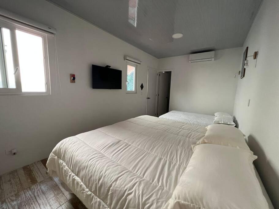 Вилла Nueva En San Antonio Cali, La Casa De Tona Экстерьер фото