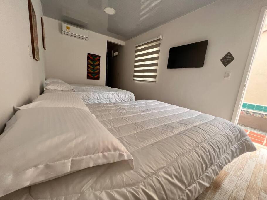 Вилла Nueva En San Antonio Cali, La Casa De Tona Экстерьер фото